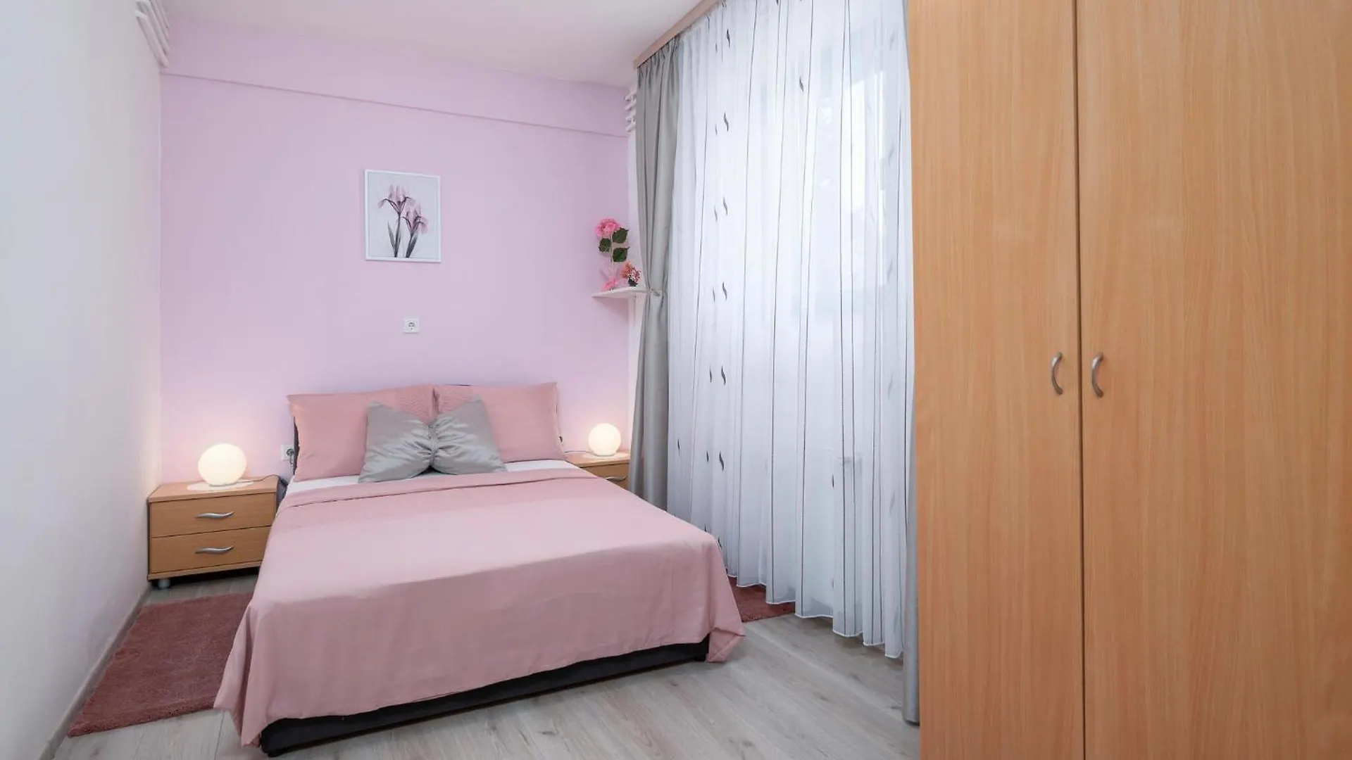 3 Bedroom Lovely Apartment In Fazana