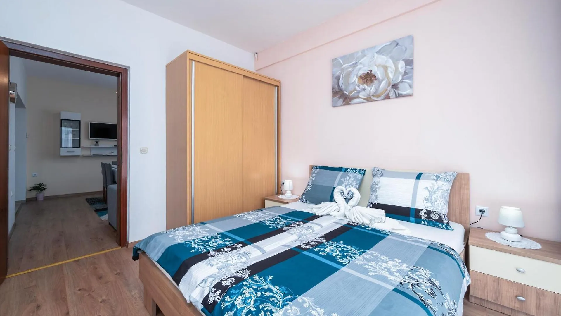 3 Bedroom Lovely Apartment In Fazana